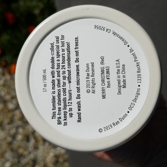 Rae Dunn 2019 Merry  Christmas 17oz tumbler good condition - Picture 6 of 6